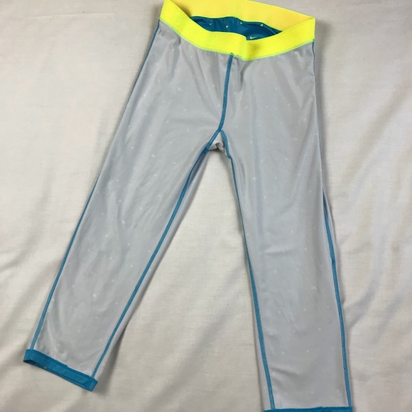 Nike Pro Capri dri-fit Blue and Yellow - Picture 2 of 7